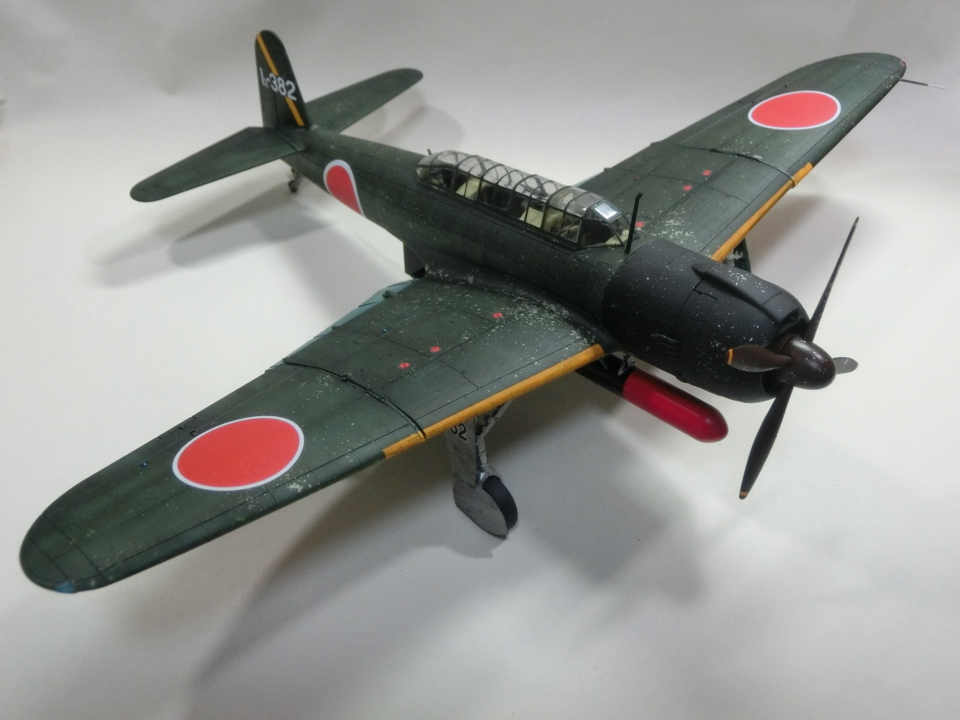 ハセガワ1/48 艦上攻撃機「天山12型」 制作記 14: 日の丸航空隊の模型日記