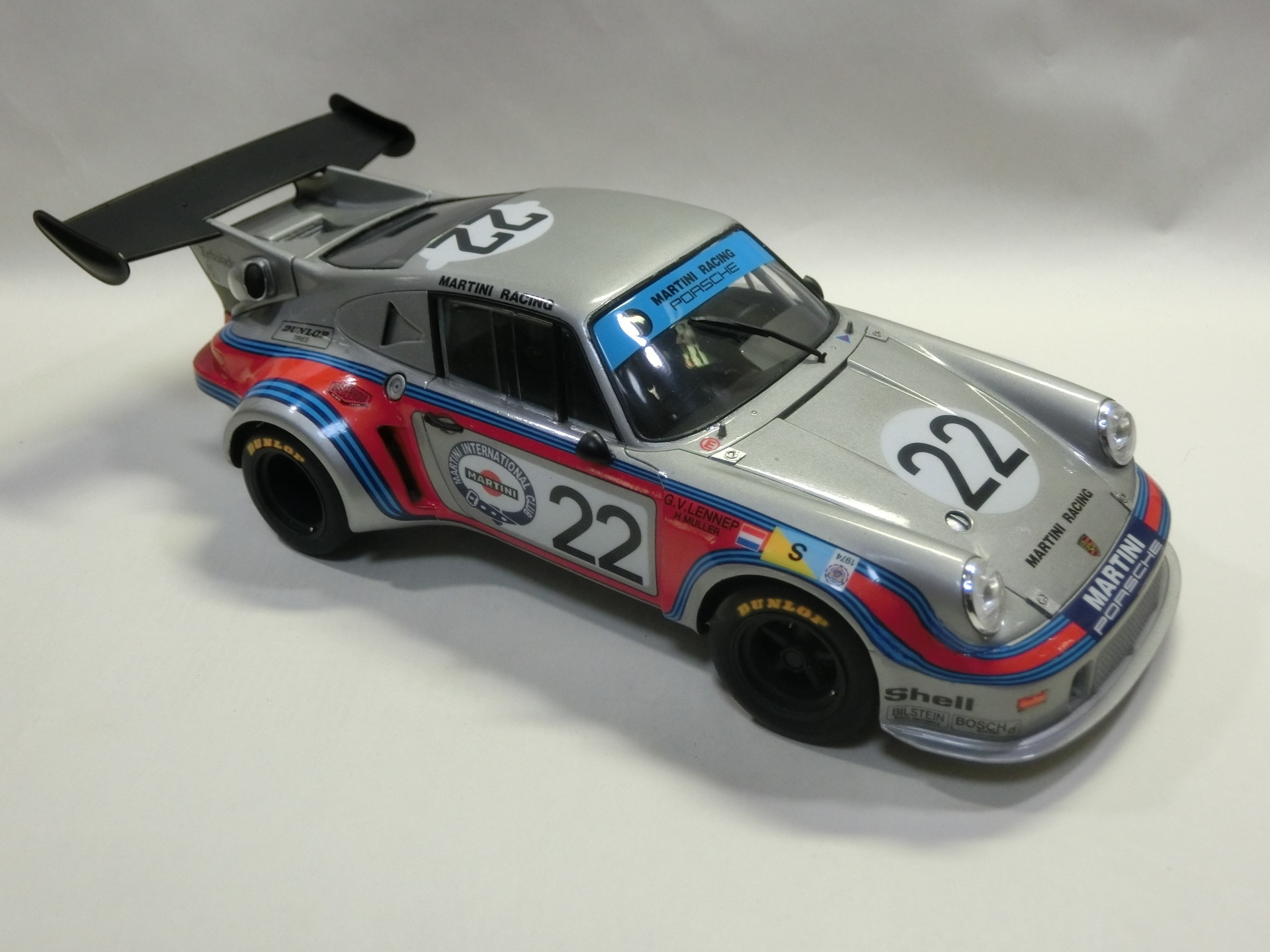 フジミ1/24 ポルシェ911カレラ RSRターボ 制作記 17: 日の丸航空隊の